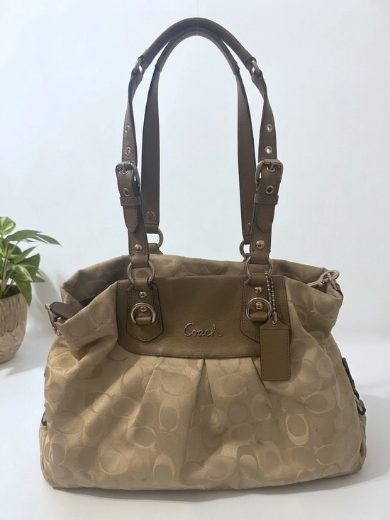 Coach Handbags - Coach Ashley Signature Jacquard C Canvas Satchel Shoulder Bag